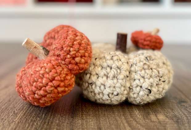 How to crochet pumpkins