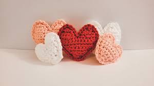 How to crochet a heart