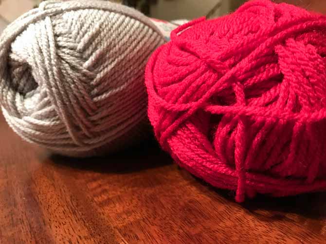 What is Medium Weight Yarn?