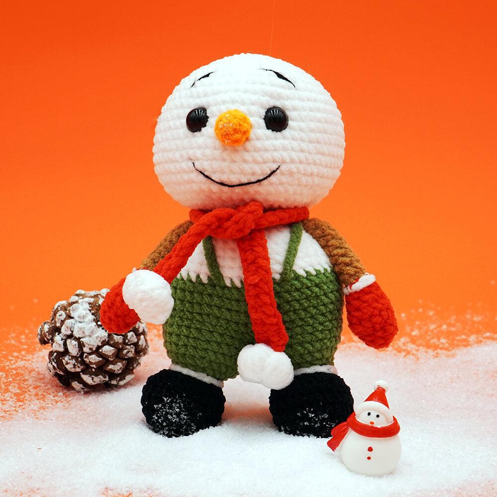 Snowman Crocheted Snowman Christmas Decoration Plush Snowman Cuddly Toys Christmas Gift discount Amigurumi Stuffed Animal Gift Gift