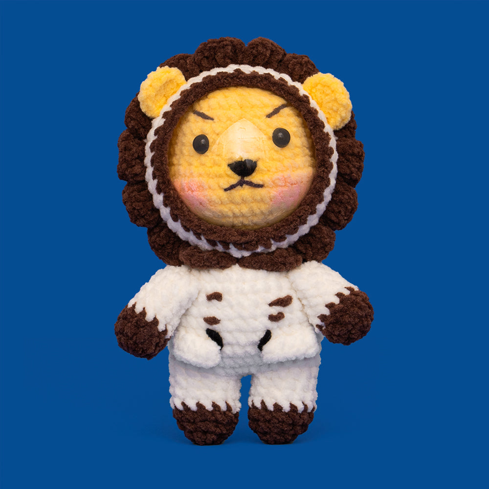 Space Astronaut Lion Crochet Kit