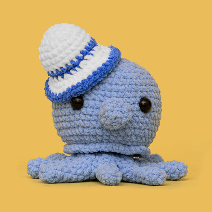 Wagging Octopus Crochet Kit