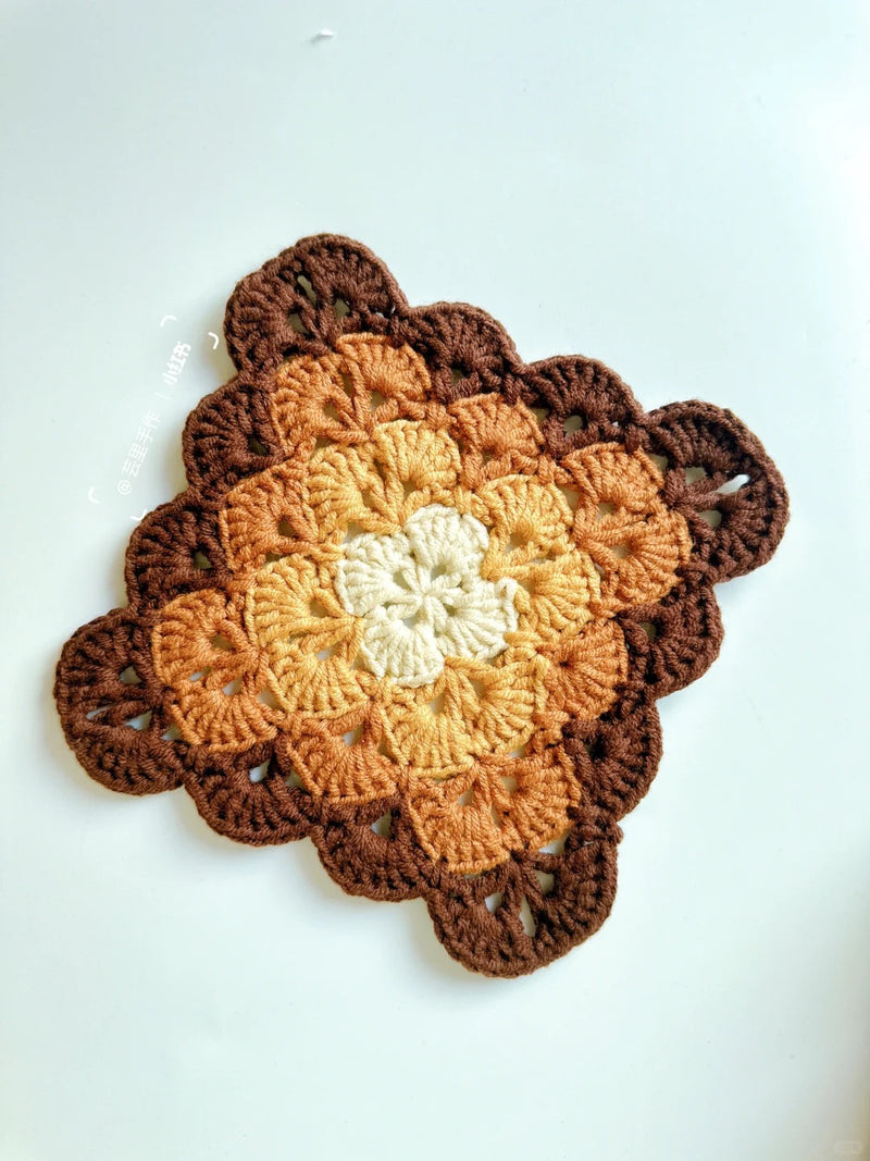 Free Crochet Caramel Biscuits Granny Square Pattern