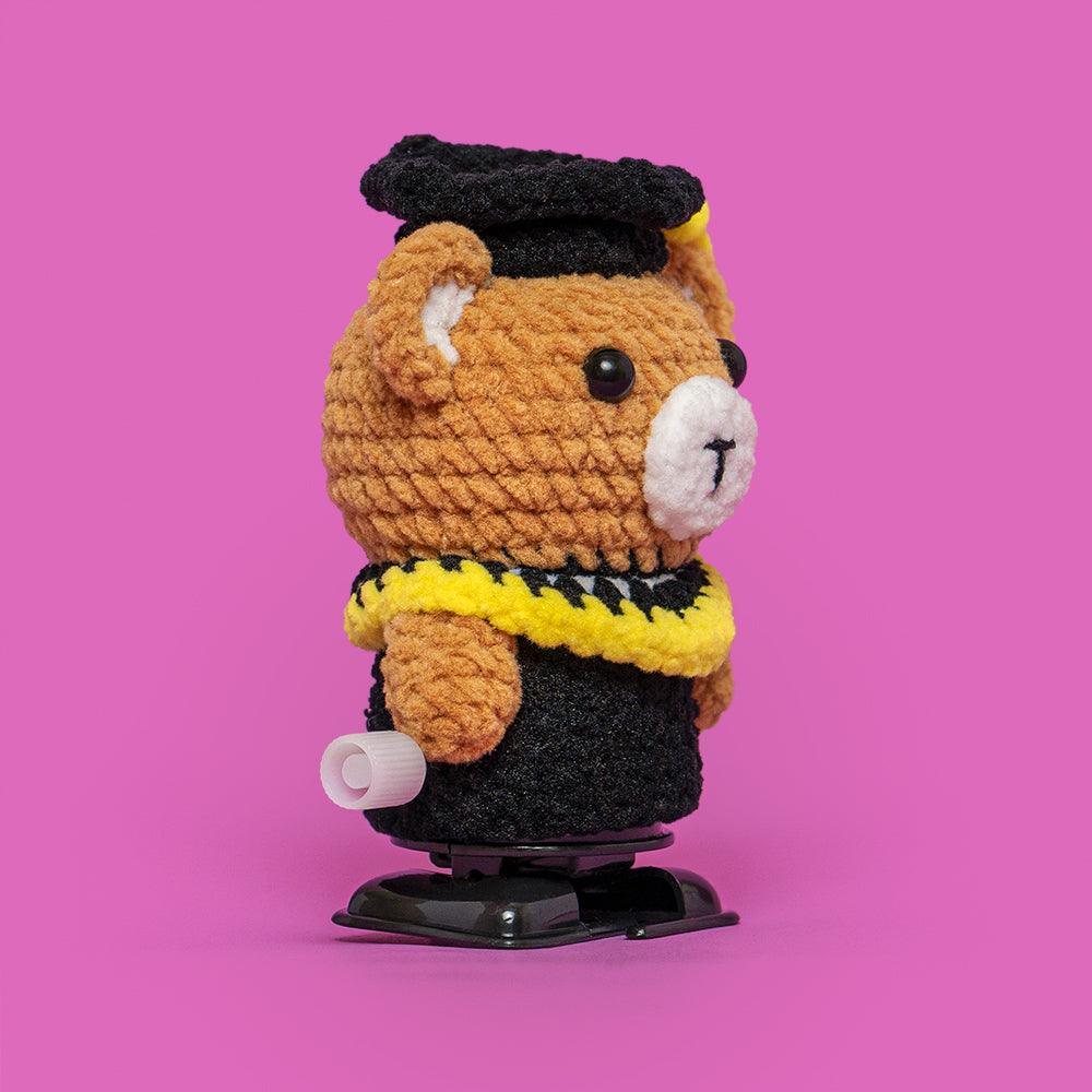 Cute Animal Walking Bear Crochet Kit - HiCrochet