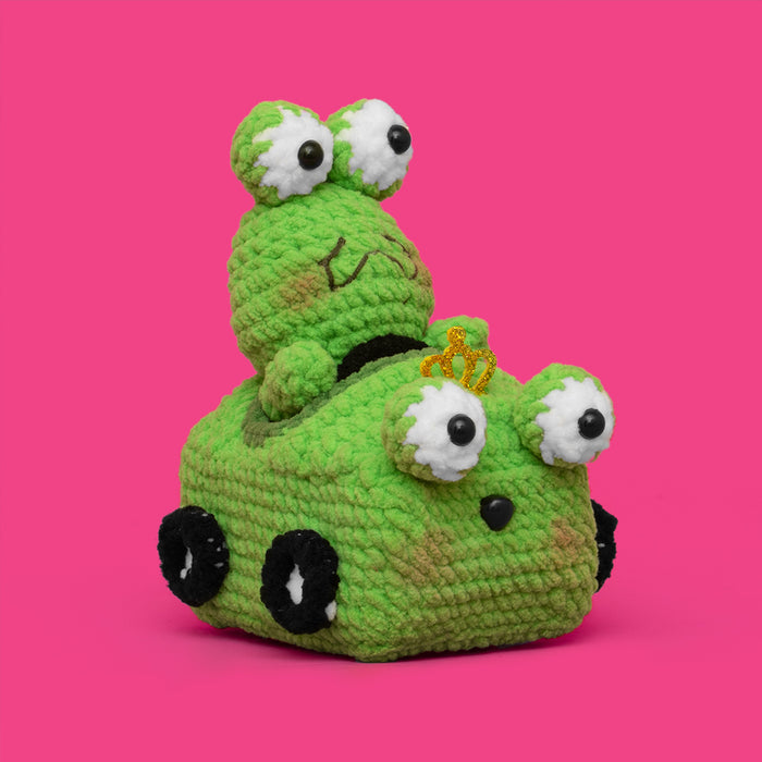 Frog Racing Car Crochet Kit