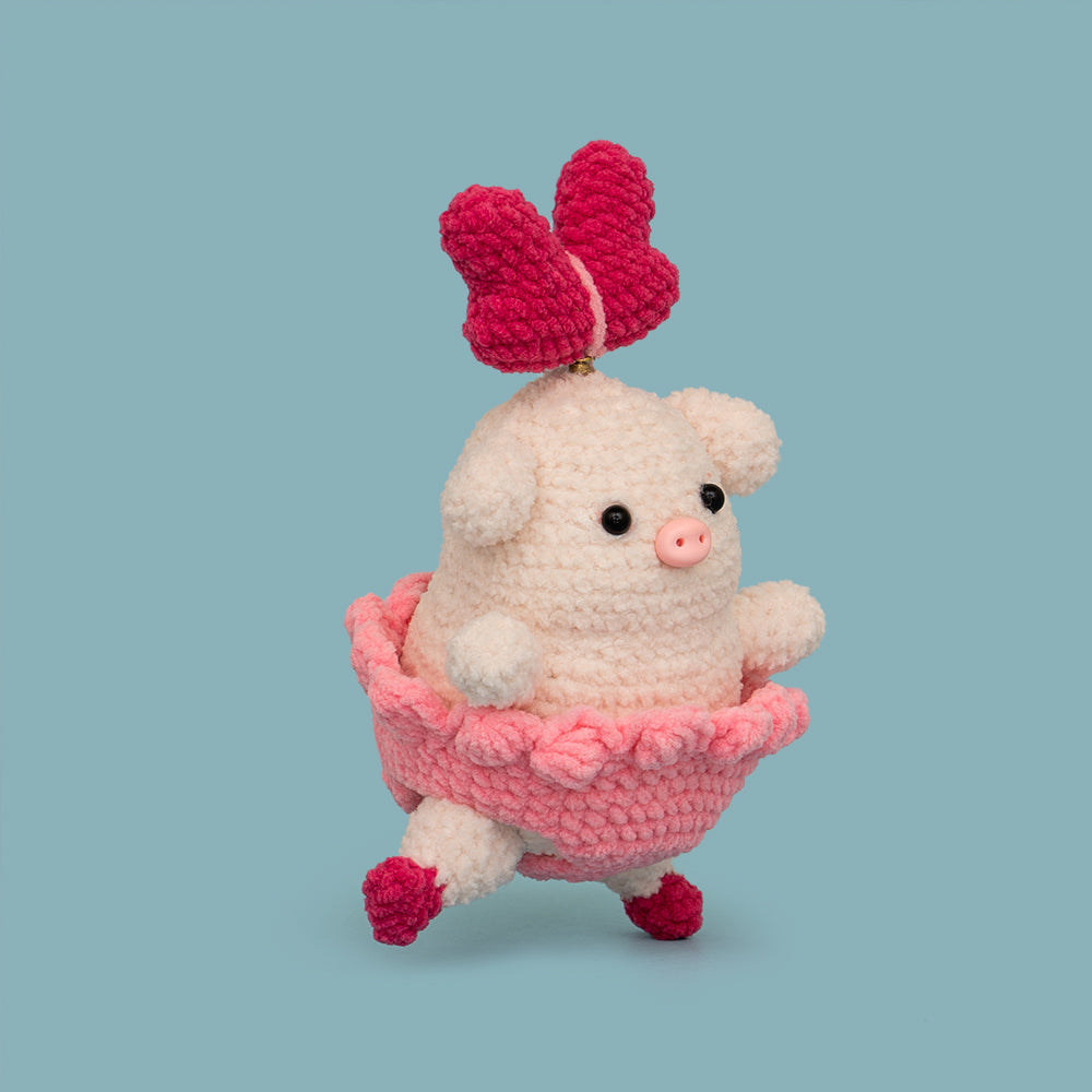 Ballerina Piggy Crochet Kit