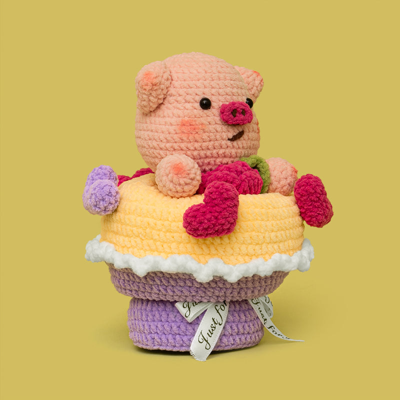 Reversible Piggy Bouquet Crochet Kit