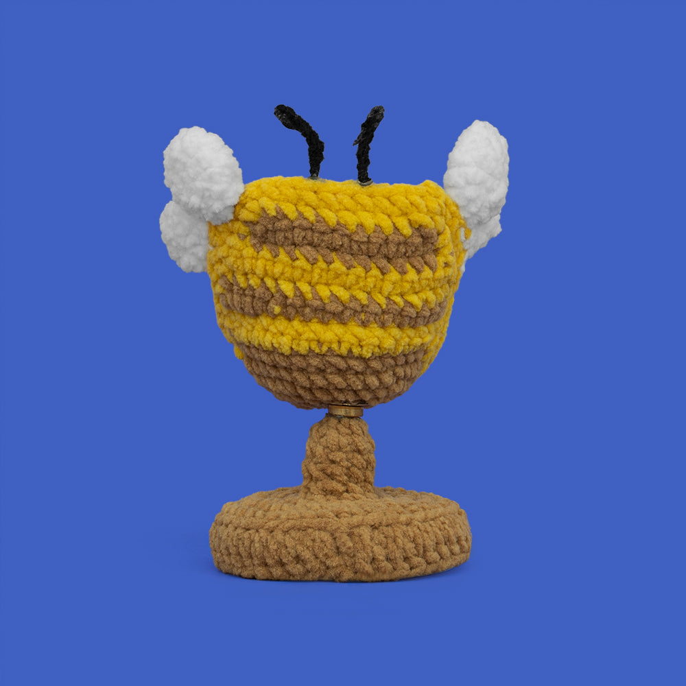 Bee Swivel Chair Crochet Kit