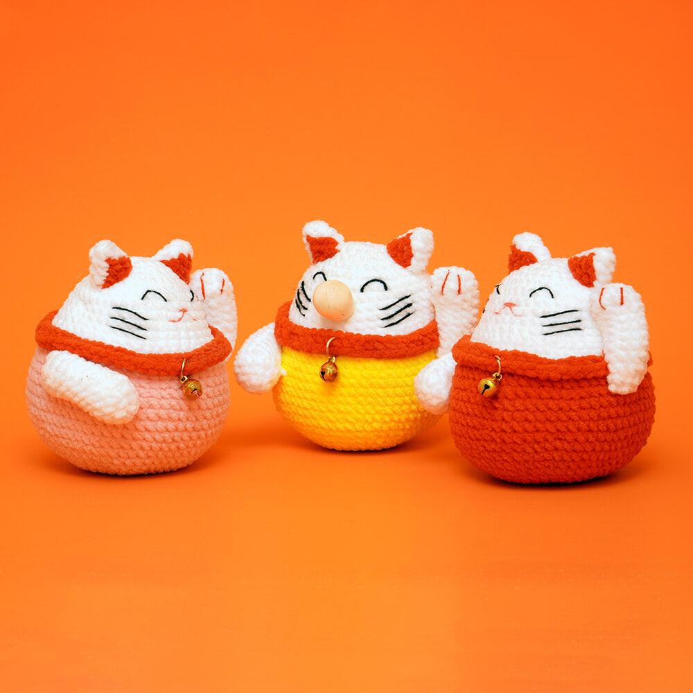 Magnetic Lucky Cat Crochet Kit-Red - HiCrochet