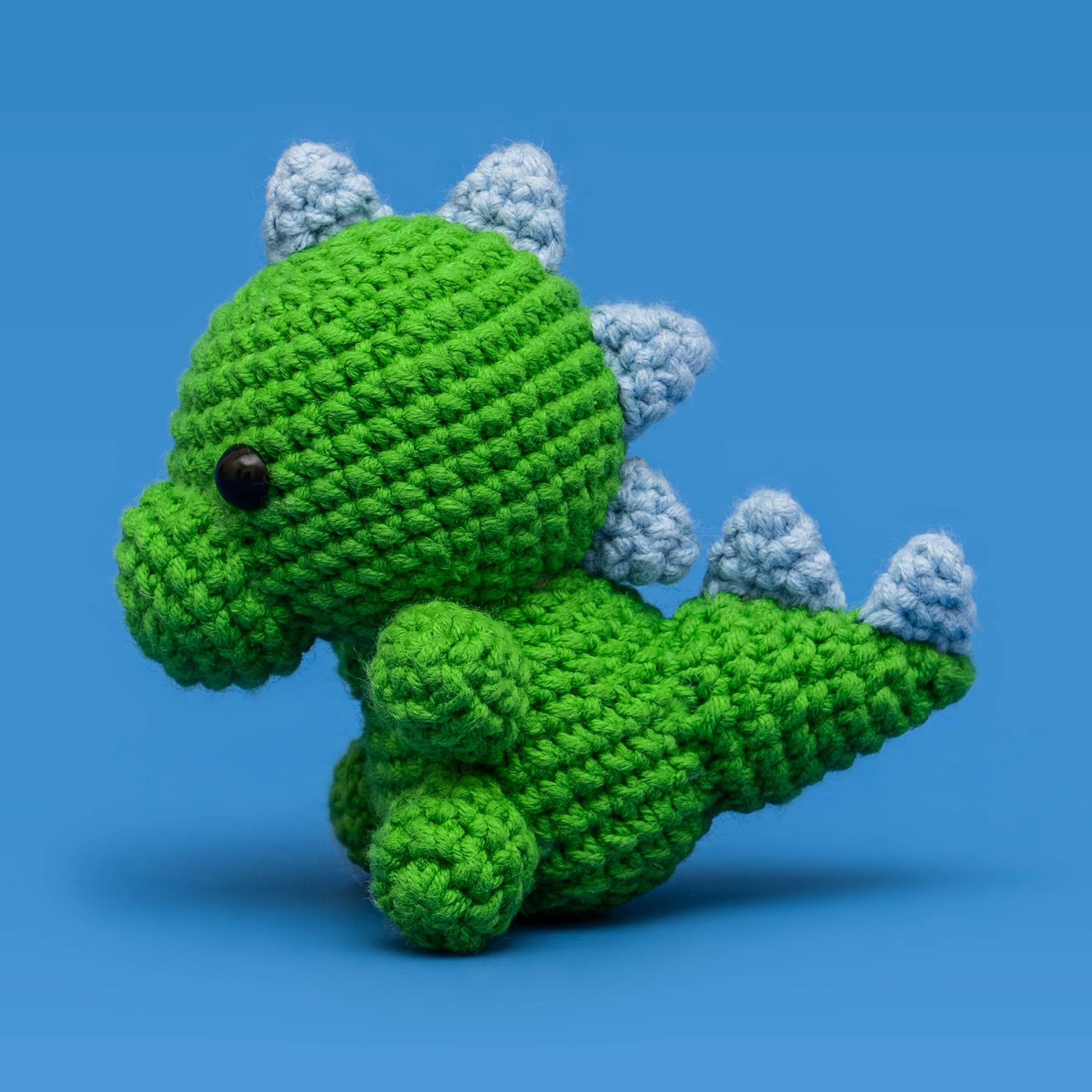 Dinosaur Amigurumi And Crochet Kit - HiCrochet