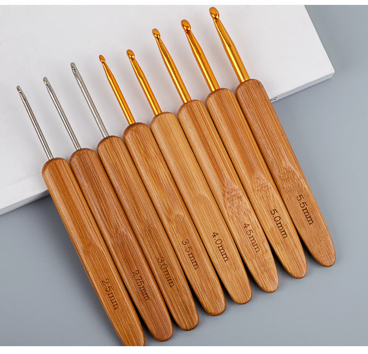 Bamboo Handle Aluminum Crochet Hook