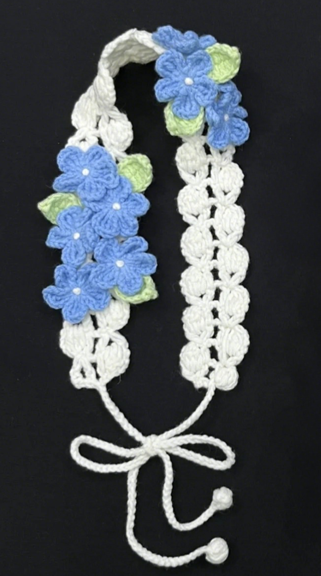 Free Crochet Flower Headband Pattern - Forget Me Not Flower