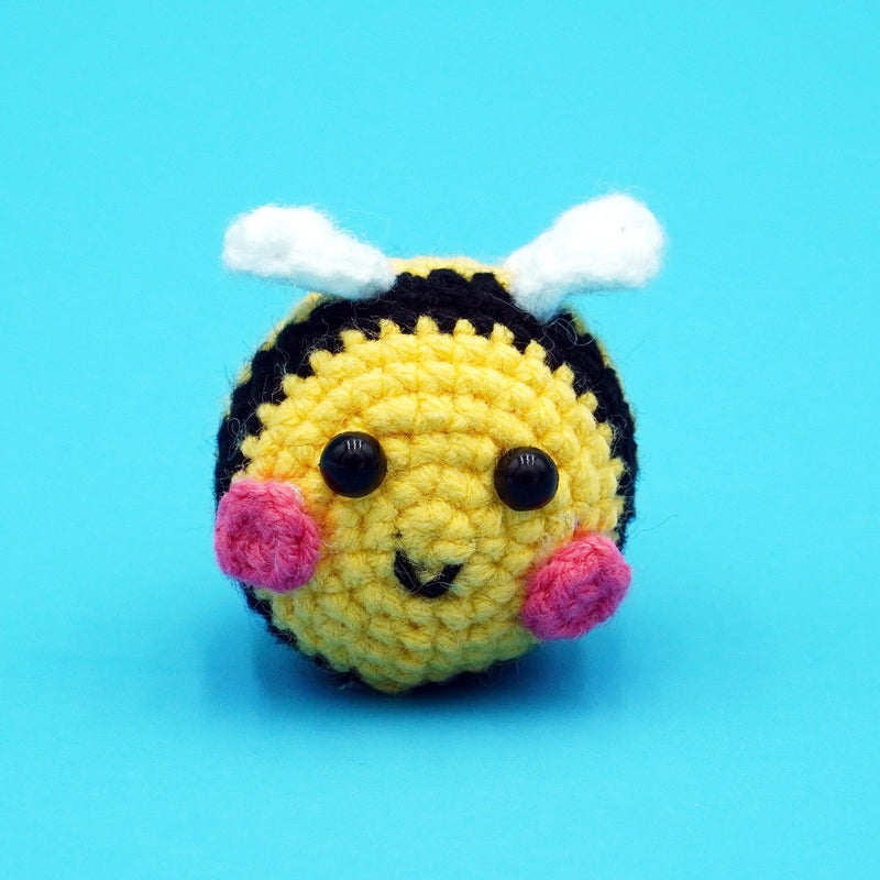 Best Beginner Amigurumi Little Bee Crochet Kits - HiCrochet